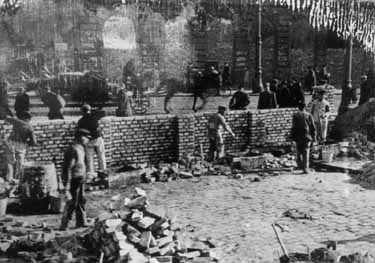 Warsaw Ghetto Jews Revolt